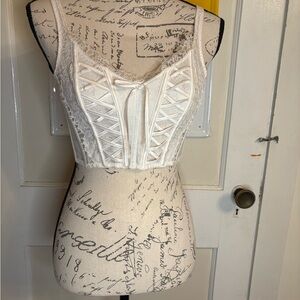 Elegant White Lace Women Top